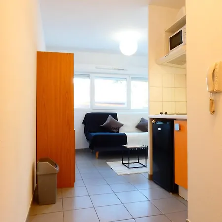 Comfortable Of 18 M2 In